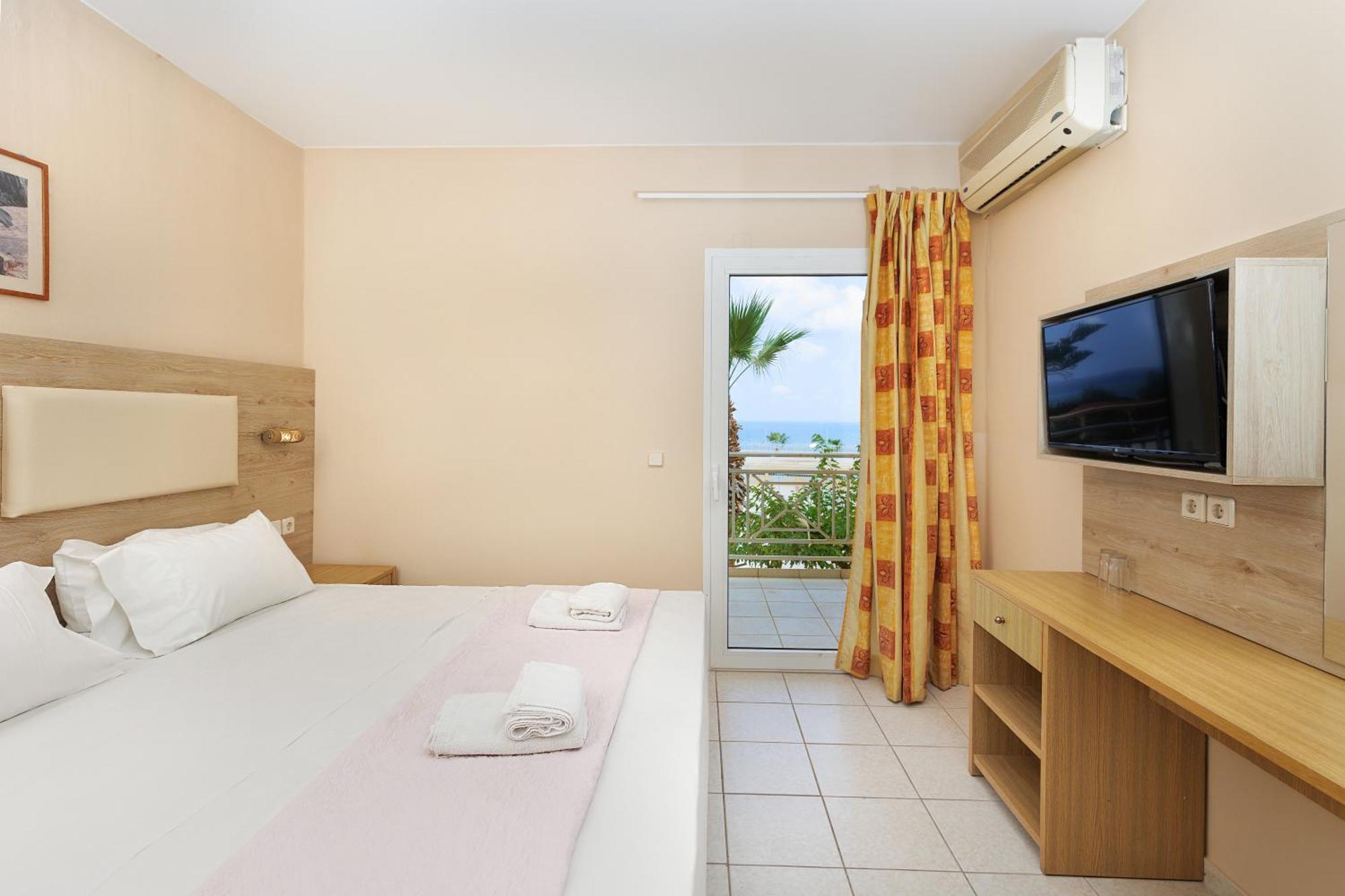 Aqua Sun Village Hersónissos Extérieur photo
