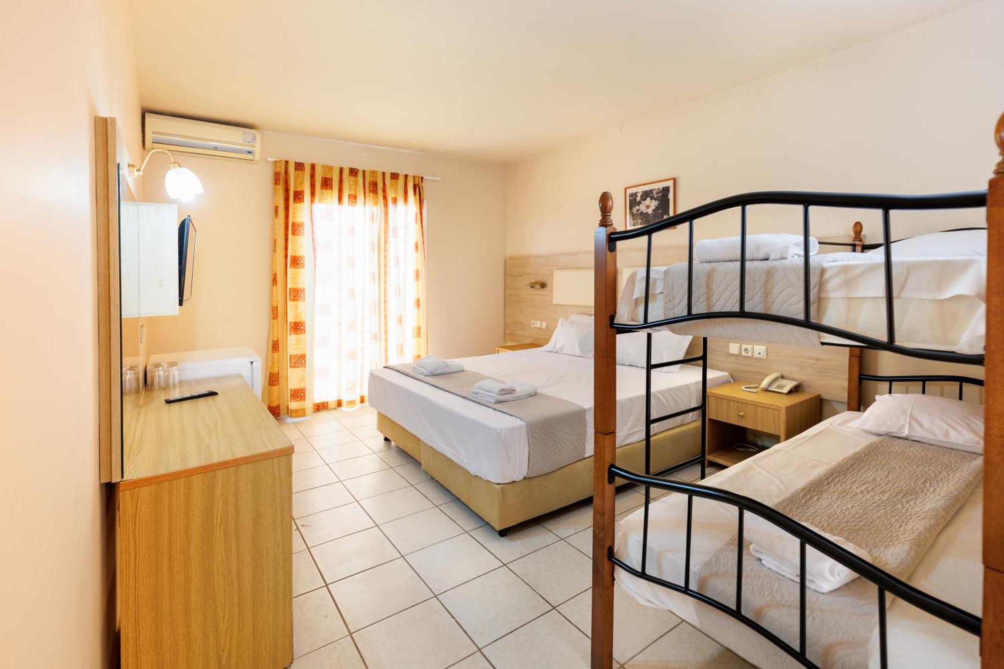 Aqua Sun Village Hersónissos Extérieur photo