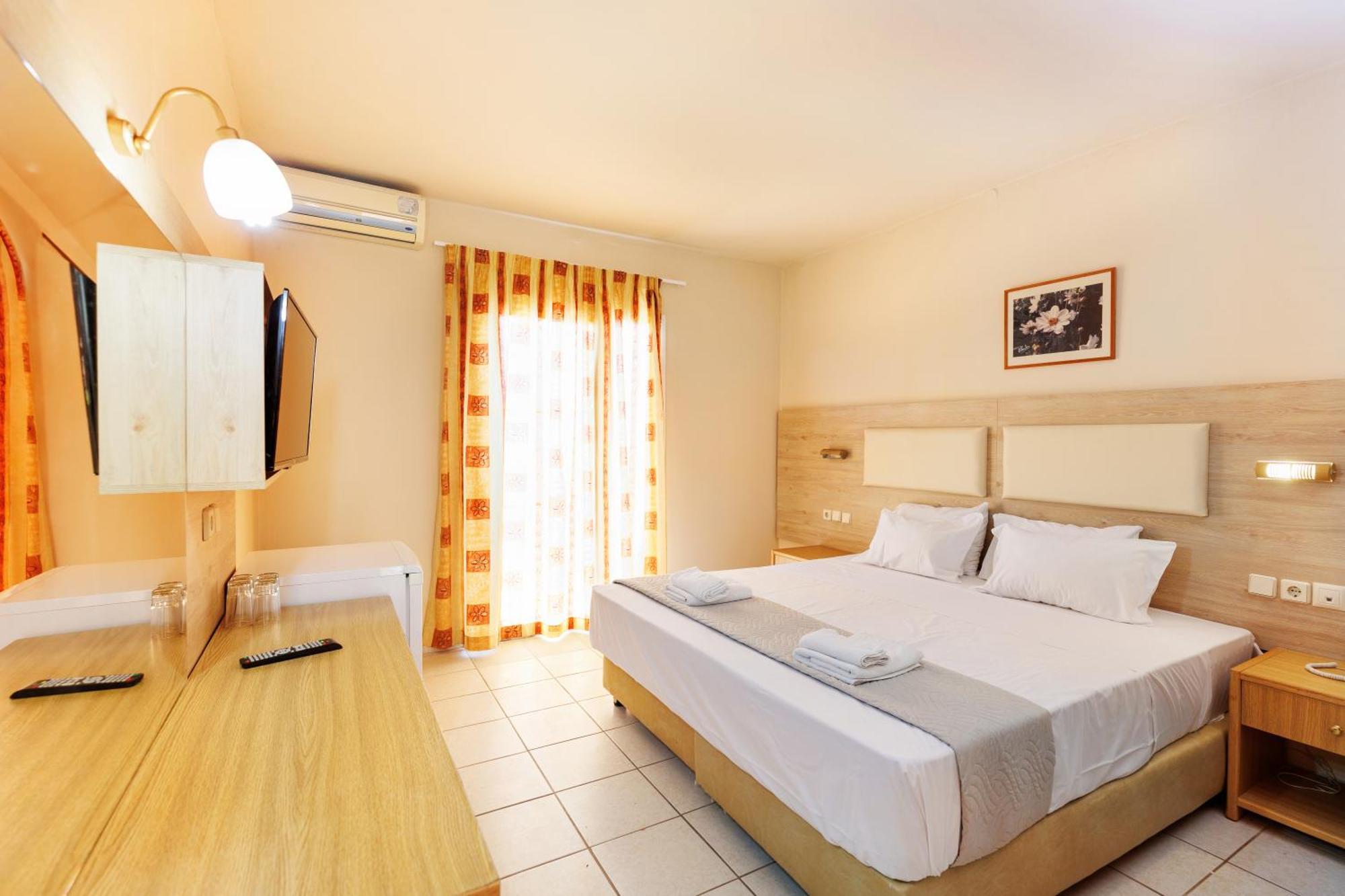 Aqua Sun Village Hersónissos Extérieur photo