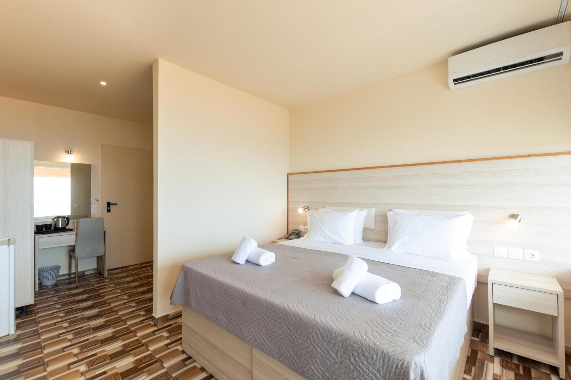 Aqua Sun Village Hersónissos Extérieur photo