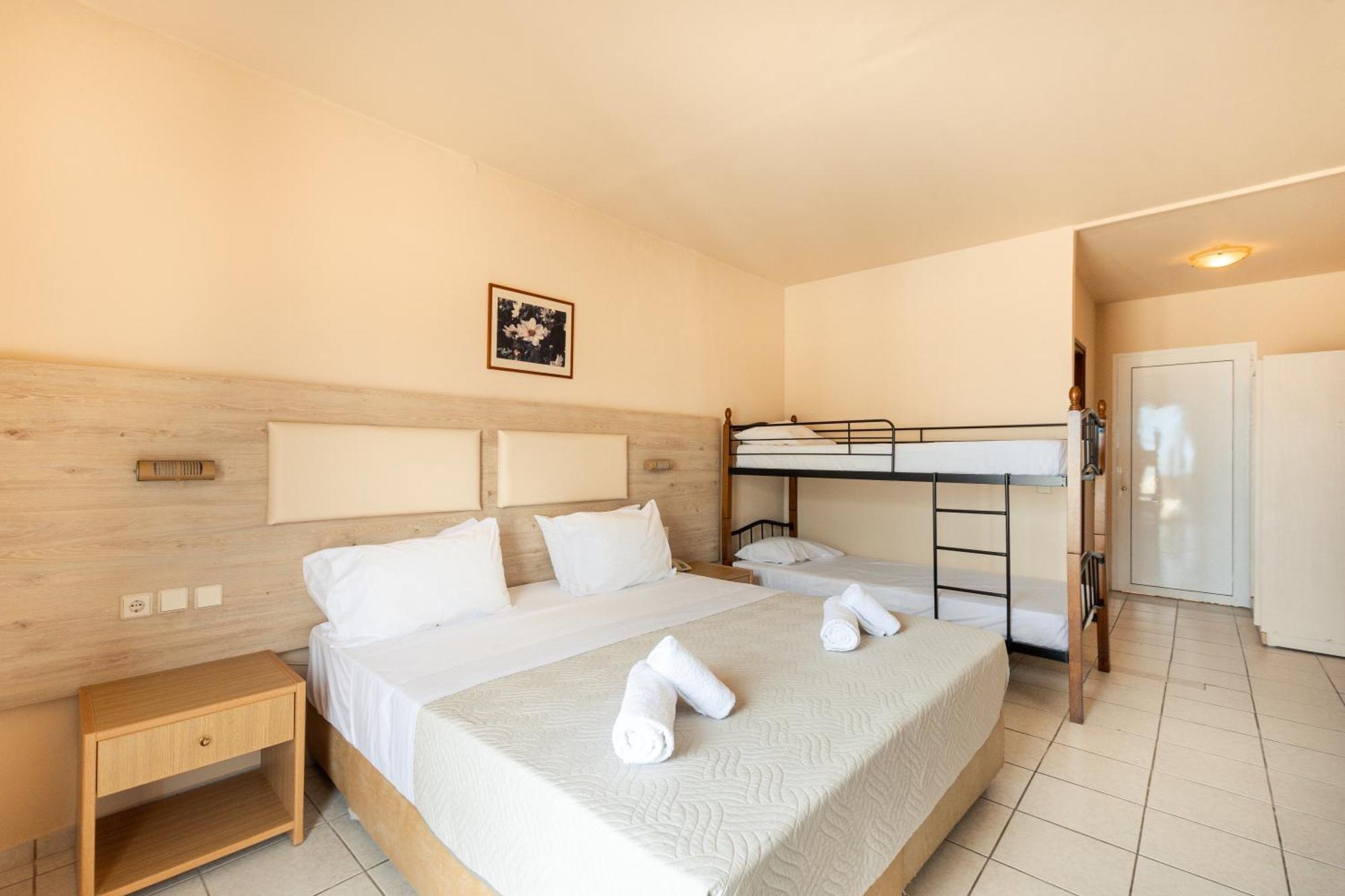 Aqua Sun Village Hersónissos Extérieur photo